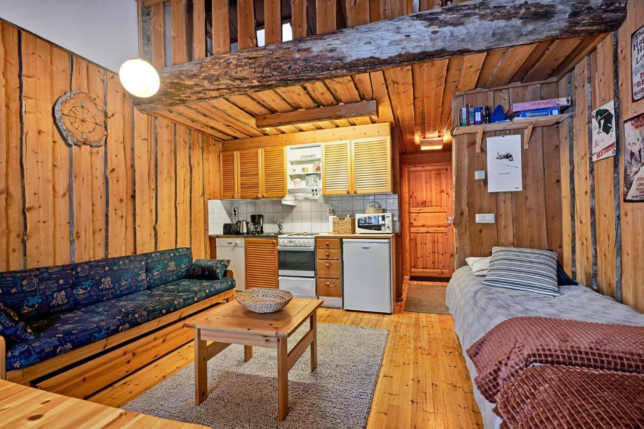 Ski-Inn Kelohuoneisto Pyhaetunturissa Pelkosenniemi Exteriér fotografie